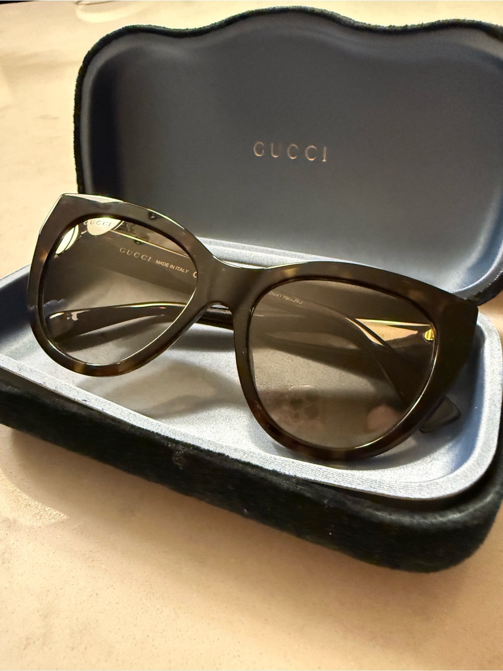 Gucci Brown Oversized Round Cat-Eye Sunglasses